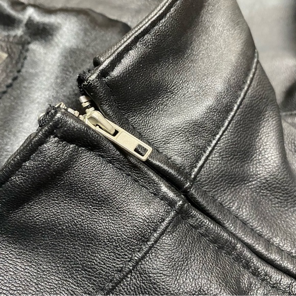 Uniform John Paul Richard Black Leather Flare Hem Mini Skirt Size 12 - Picture 12 of 15